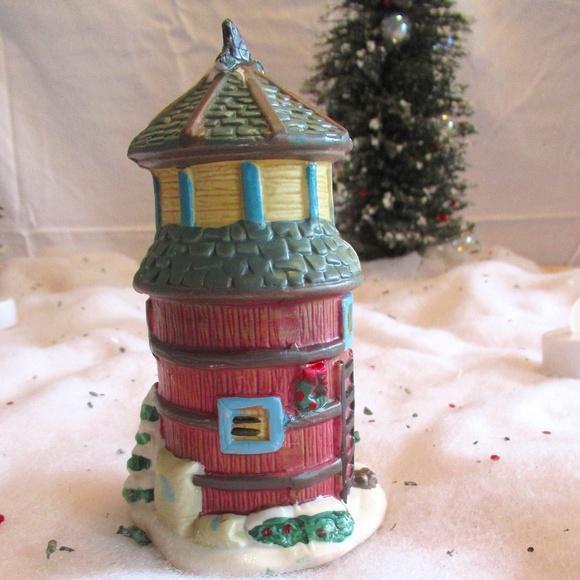 Cobblestone Corners 2003 Lighthouse - Picture 1 of 6